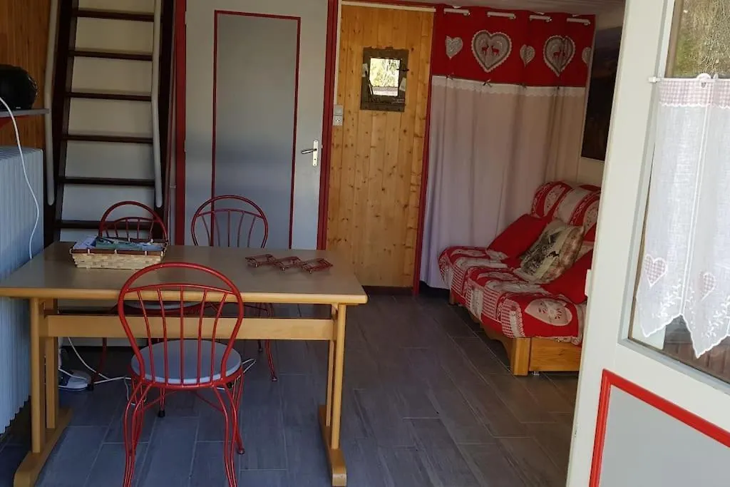 Apartment Duplex Avec Terrasse 4Personnes Proche Du Mt Dore. La Bourboule