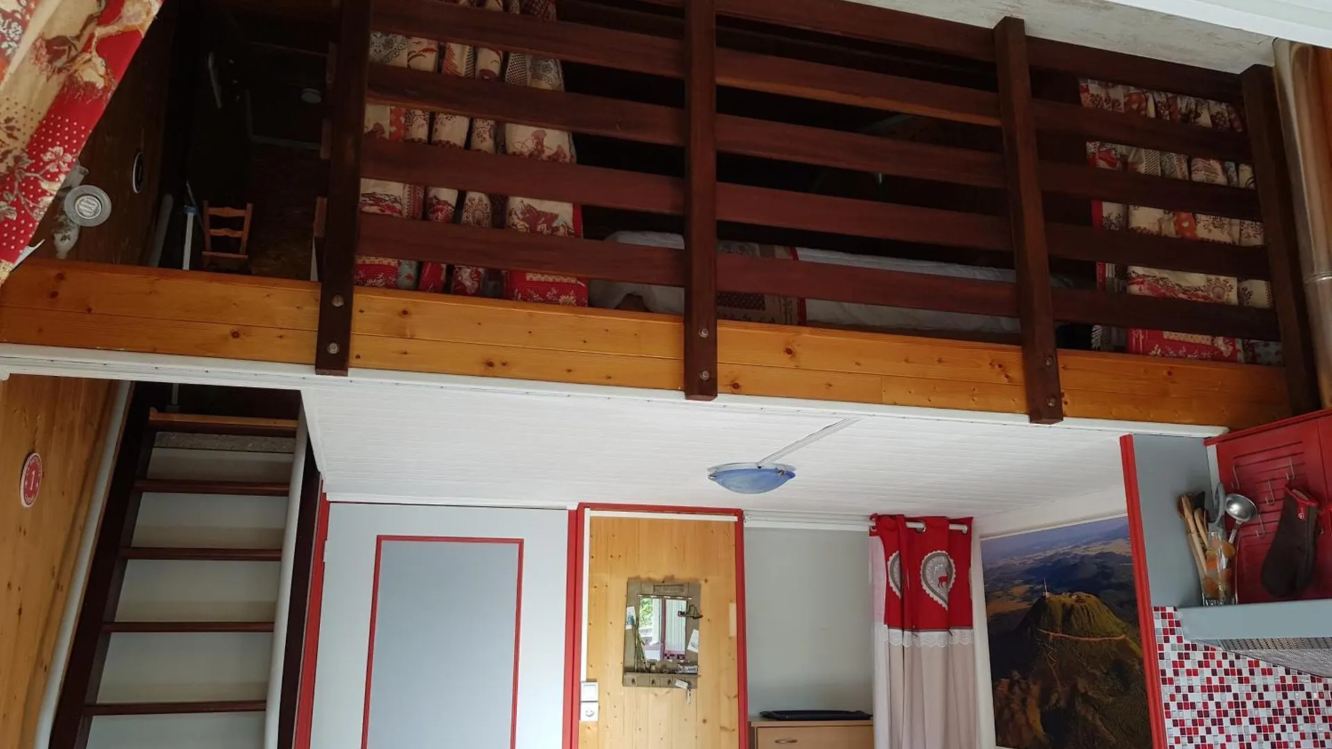Duplex Avec Terrasse 4Personnes Proche Du Mt Dore. La Bourboule